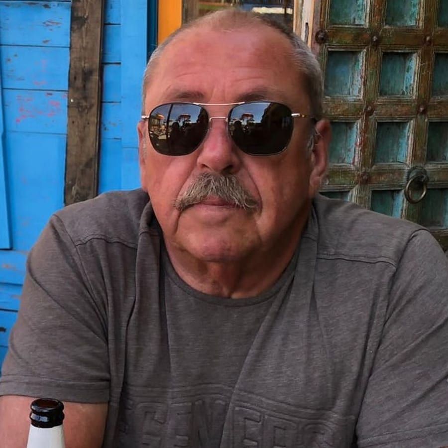 Profil von Teodor